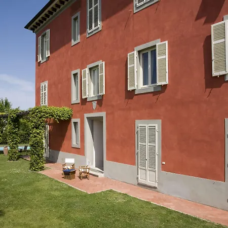 Cassia Di Baccano منتجع 4*